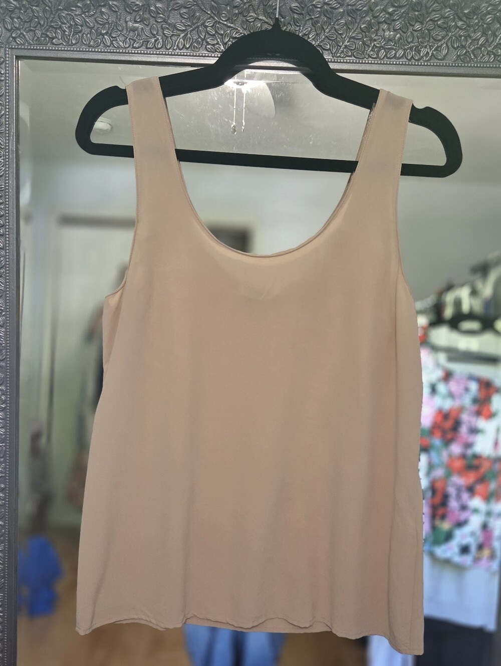 Equipment Femme 100% Silk Tank Top French Nude.